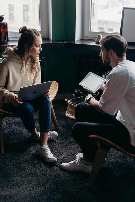 Boyfriend and girlfriend studying together