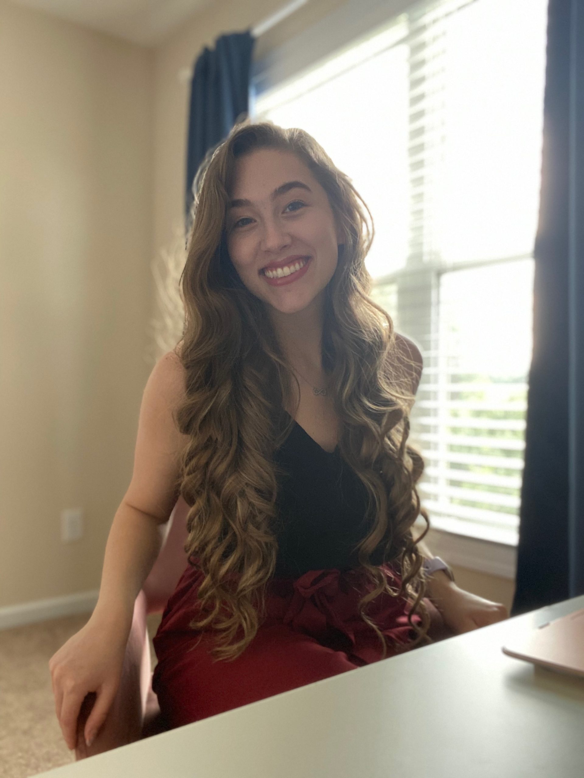 Alexis studying at her desk during her undergraduate degree