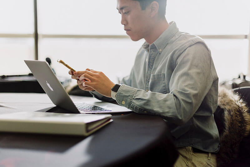 Student prepares to write a dissertation