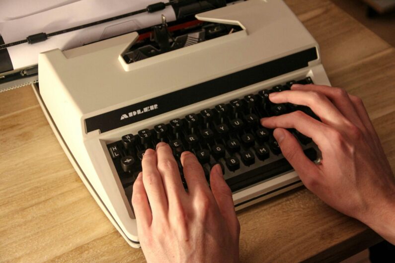 typing to humanize ai text